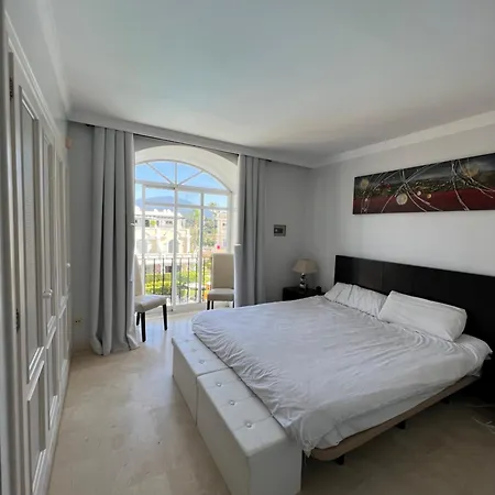 Summer Townhouse /aloha Garden/2bedrs/2baths Apartment Marbella